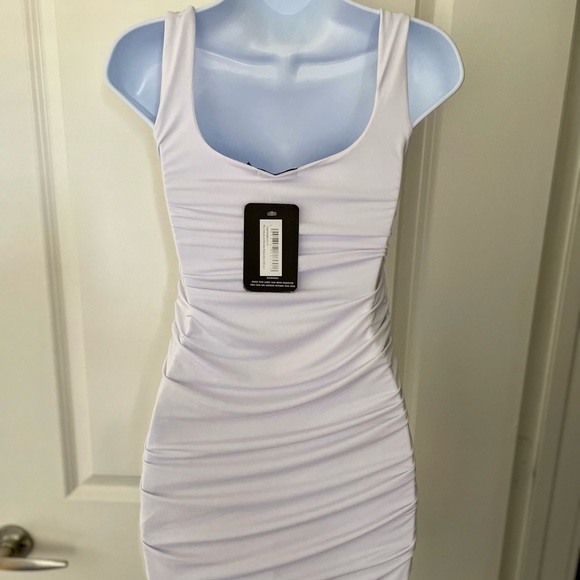 NWT PLT white sleeveless ruched dress - Picture 4 of 6
